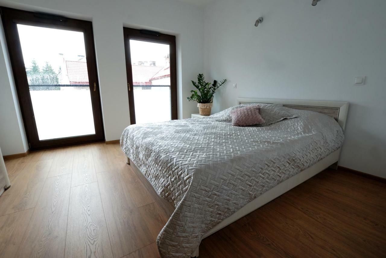 Apartamenty Pod Wieza Пжемысл Экстерьер фото