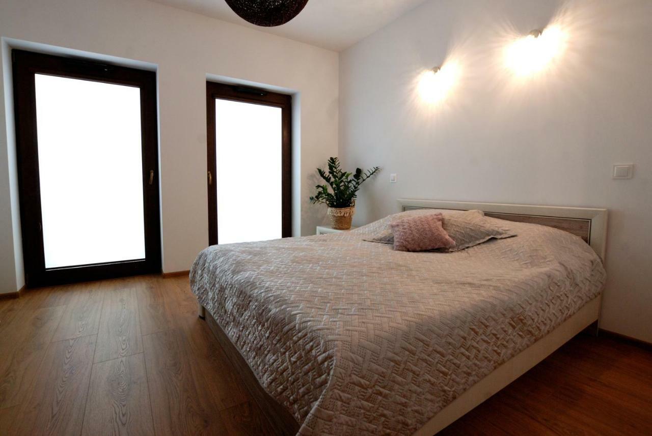Apartamenty Pod Wieza Пжемысл Экстерьер фото